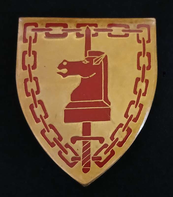 SADF SOUTH AFRICAN ARMY BATTLE SCHOOL (  Lohathla )  SHOULDER FLASH                     L106