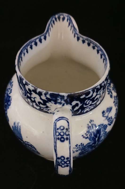 EARLY TGG MILK JUG BLUE AND WHITE MING