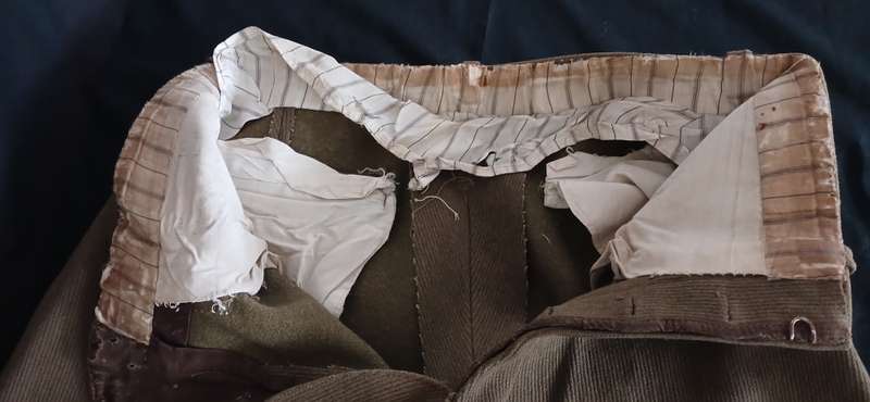 BOER WAR  RIDING BREECHES WITH SUIDE PADS - NOTE CONDITION