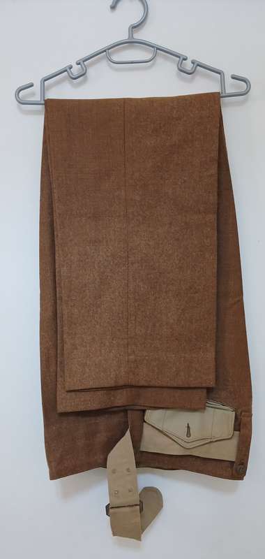 SADF BUNNY JACKET ( BLOUSES 1956 ) AND TROUSERS  K / SERGE 1961 ( BATTLE DRESS )