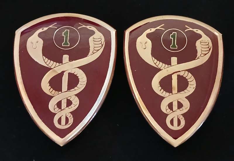 SADF -- SAMS  1 FIELD AMBULANCE UNIT SHOULDER FLASH PAIR                  L150