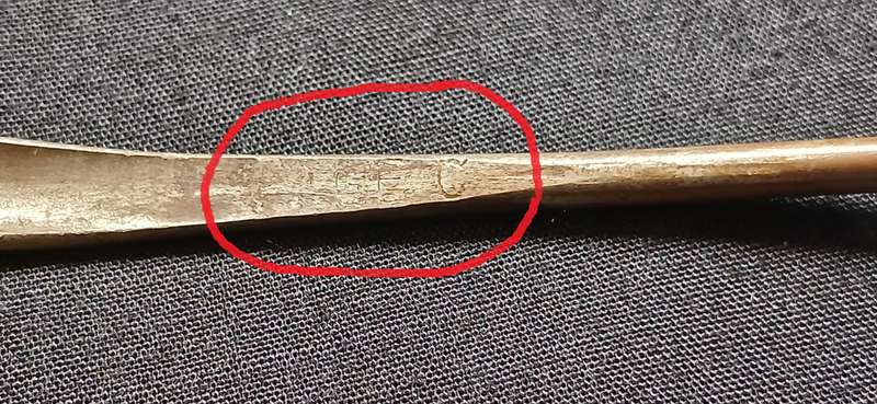 LEE ENFIELD OILER / OIL BOTTLE  MK. IV. LB  14 U ARROW -- ON OLILER MARKED A G E C             L192