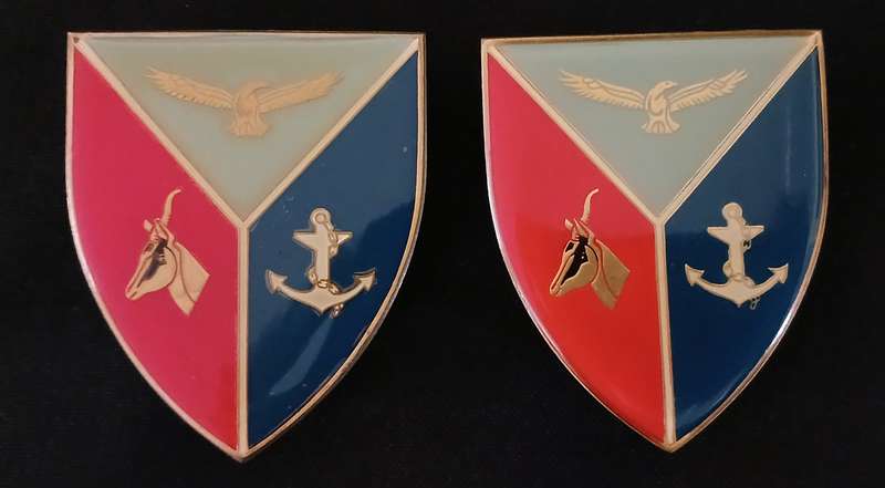 SADF SA. HEADQUARTERS SHOULDER FLASHES                          L231