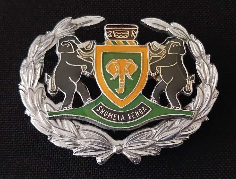 HOMELANDS ----- VENDA WARRANT OFFICERS 11 RANK BADGE                P15