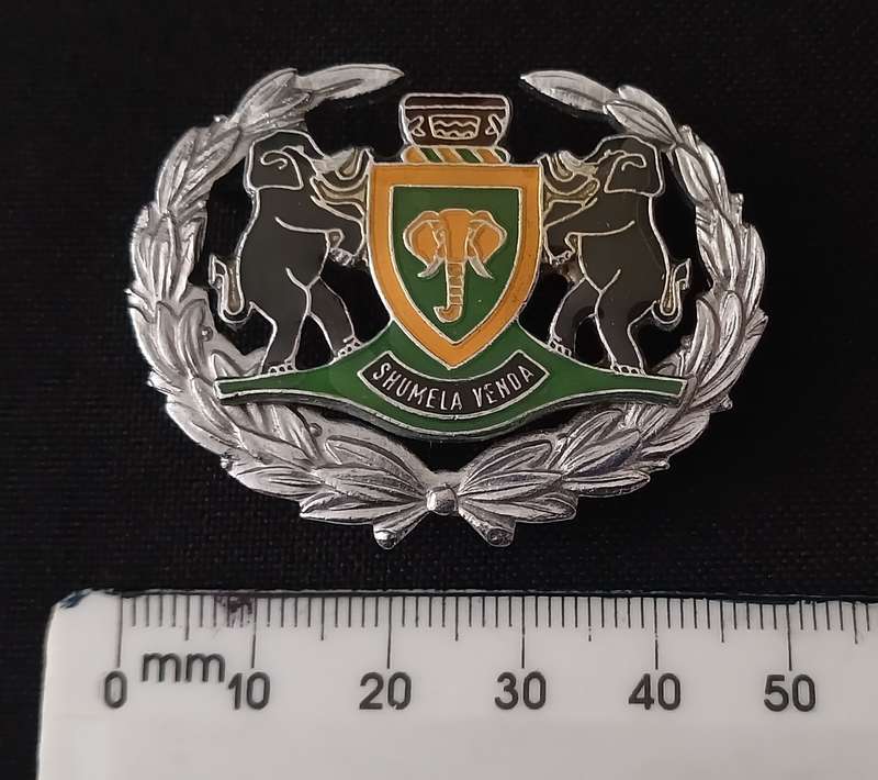 HOMELANDS ----- VENDA WARRANT OFFICERS 11 RANK BADGE                P15