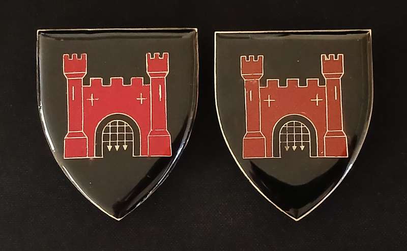 SADF --- ROODEPOORT COMMANDO SHOULDER FLASH PAIR   "" RARE ""              P23