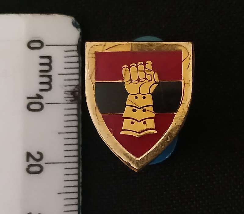 SADF 15 ARMOUR FIELD ENGINEER REGIMENT CRAVAT BADGE                        L272