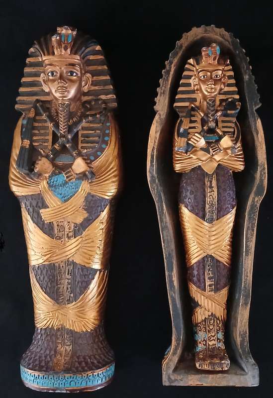 King Tut EGYPTIAN WITH MUMMY Ancient Figurine Statue Sarcophagus TUTANKHAMUN Size: 23 x 7cm