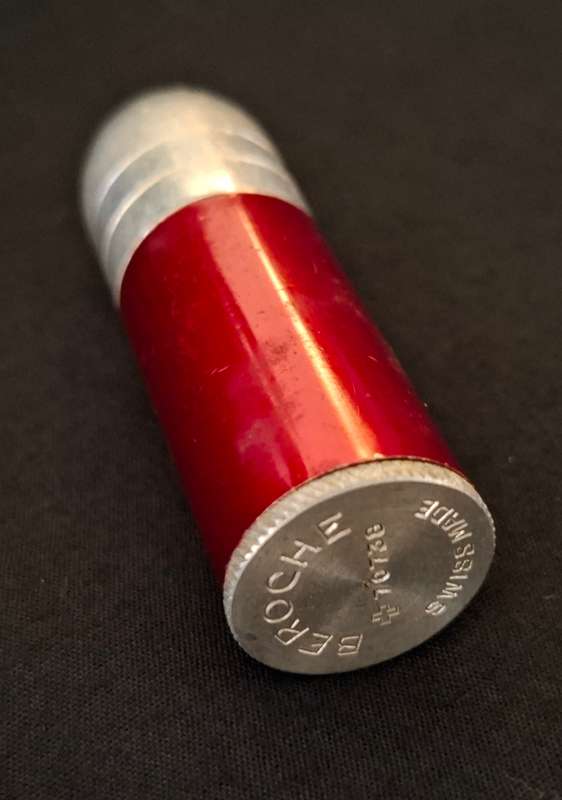BEROCHE - SWISS MADE 70738 - BULLET - PETROL LIGHTER    -- MINT Condition --           JJ11