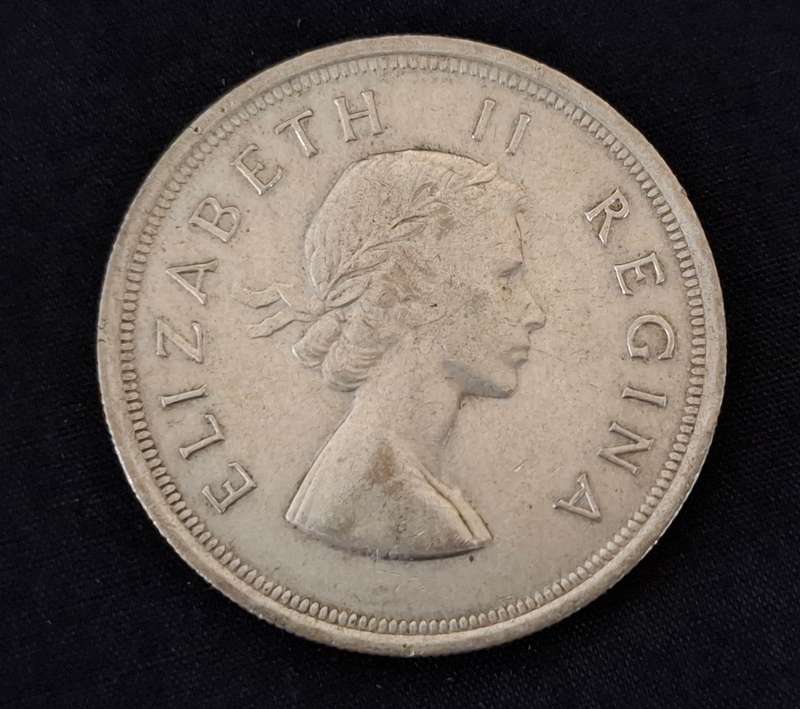 1953 Union Of SA Crown / 5 Shillings                         JJ15