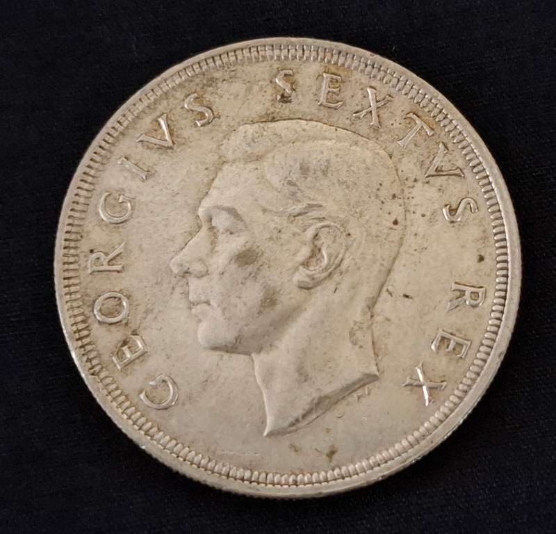 1951 Union Of SA Crown / 5 Shillings                      JJ15