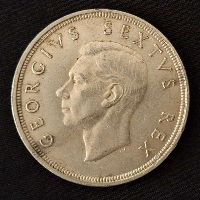 1949 Union Of SA Crown / 5 Shillings                        JJ26