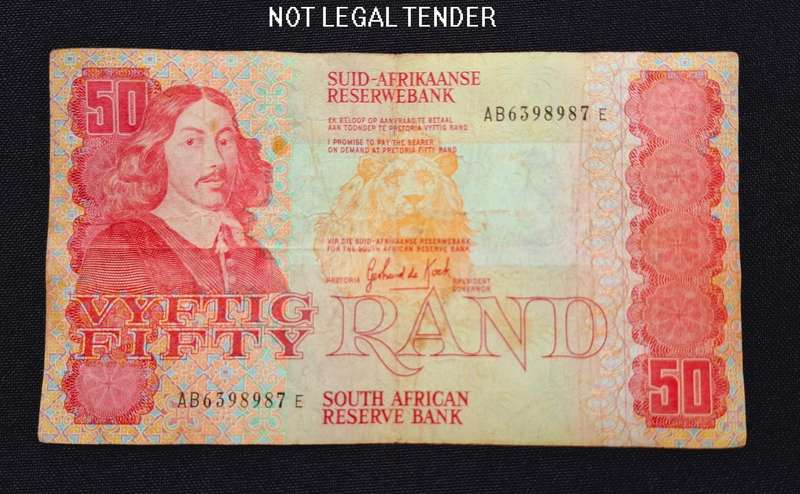 South Africa de Kock R50 Note    AB6398987 E          No.15        ** ONE RAND START **