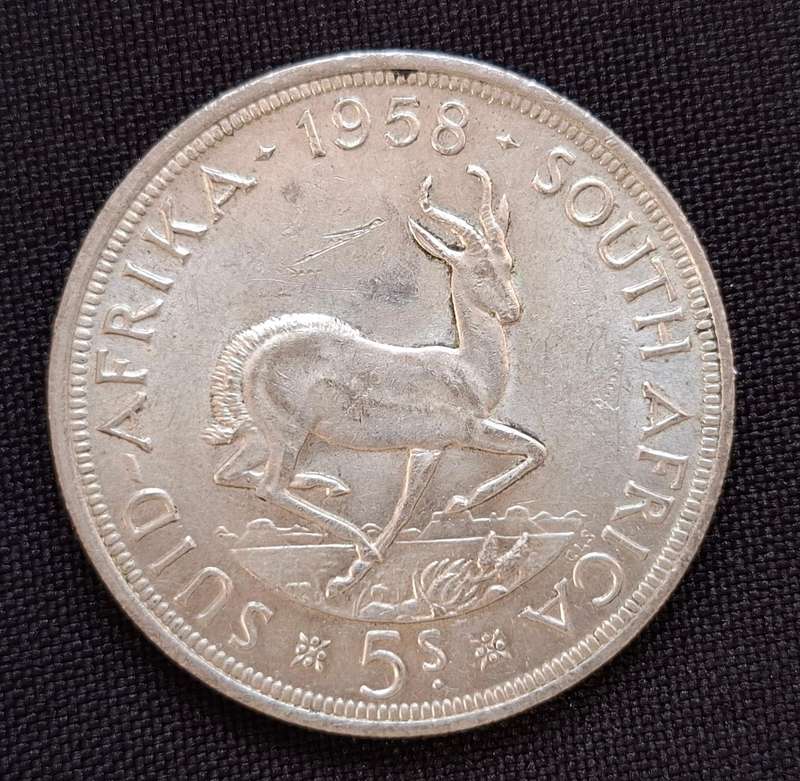 1958 Union Of SA Crown / 5 Shillings             T29