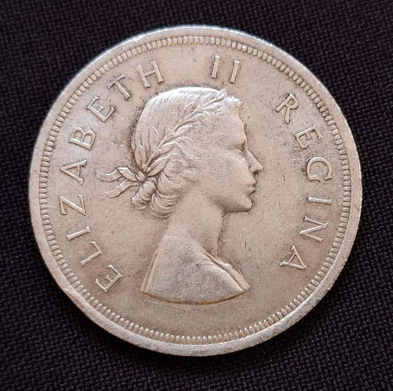 1957 Union Of SA Crown / 5 Shillings                   T39