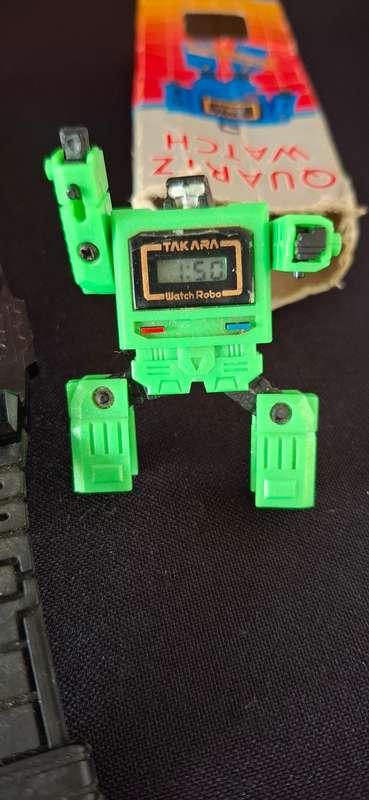 Takara Watch  1980's  Vintage Robot Transformers  ***RARE *** RARE ***  WORKING  *  See Description