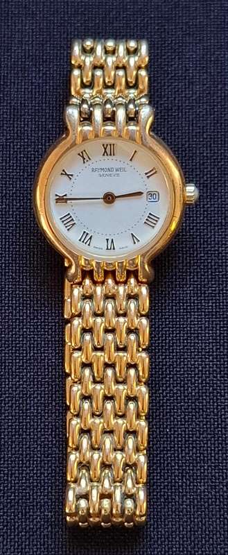 RAYMOND WEIL VINTAGE LADIES WATCH        *** Low STARTING PRICE ... Happy Bidding ***