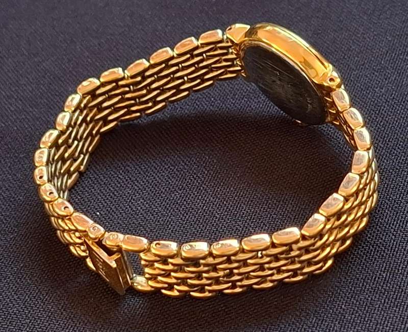 RAYMOND WEIL VINTAGE LADIES WATCH        *** Low STARTING PRICE ... Happy Bidding ***