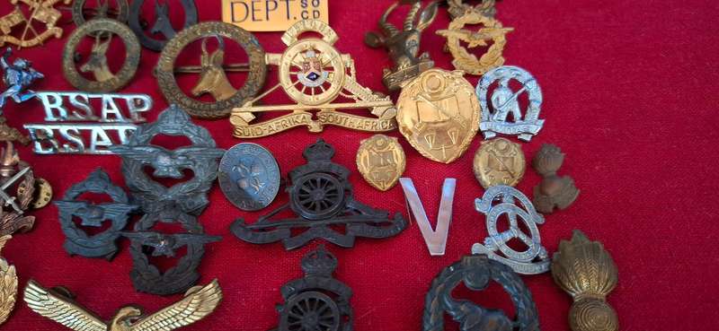 MIX Lot Of MILITARY BADGES  -- ONE Bid For The Lot All Lugs and Pins Intact ( 92 Badges In Total )