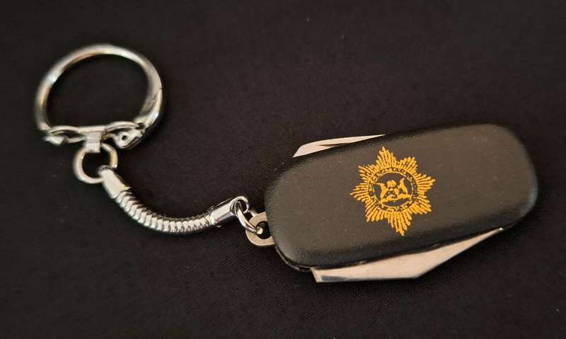 Vintage SAP SOWETO Key Chain Pocket Knife                    E13