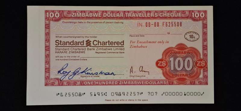 ZIMBABWE - STANDARD BANK Traveller's CHEQUES $100 In Sequence  IN MINT CONDITION    "" RARE ""