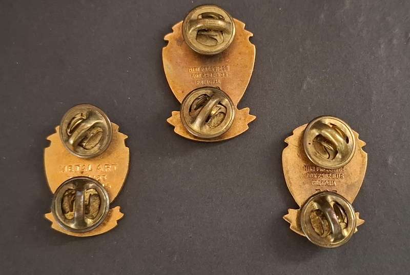 TRANSVAAL NATURE CONSERVATION CAP  AND COLLAR BADGES    ---- RARE ---- ** STUNNING**        E83