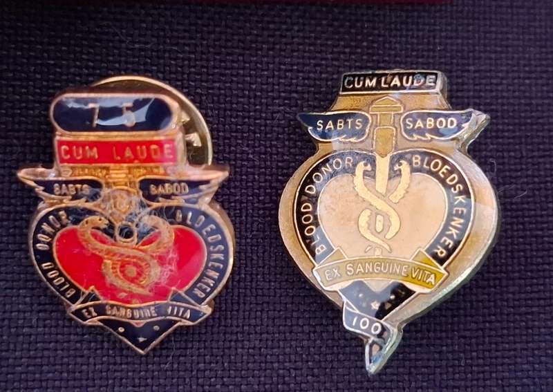 BLOOD TRANSFUSION SERVICE MEDALS AND BADGES ( M.H. ROBINSON ) -- One Bid For The Lot             W11
