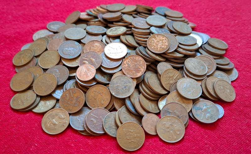 RSA One Cent Lot         ------- 1Kg MIX DATES ------- One Bid For The LOT            (A)