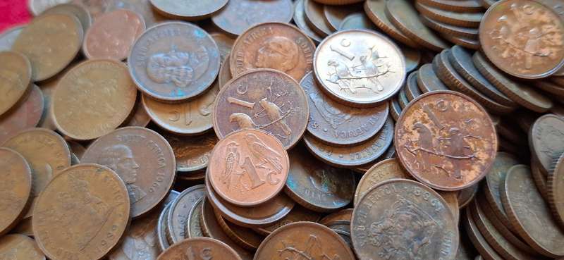 RSA One Cent Lot         ------- 1Kg MIX DATES ------- One Bid For The LOT            (A)