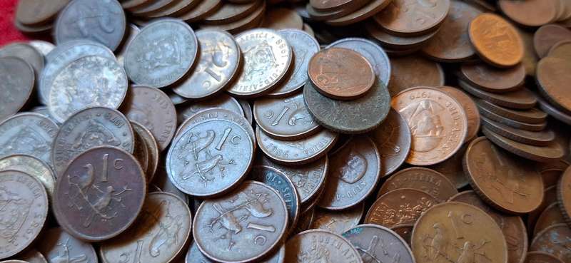 RSA One Cent Lot         ------- 1Kg MIX DATES ------- One Bid For The LOT            (B)