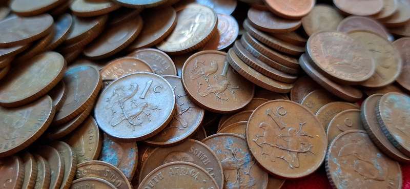 RSA One Cent Lot         ------- 1Kg MIX DATES ------- One Bid For The LOT            (B)