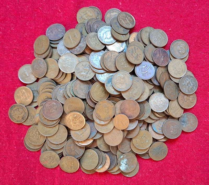 RSA One Cent Lot         ------- 1Kg MIX DATES ------- One Bid For The LOT            (C)