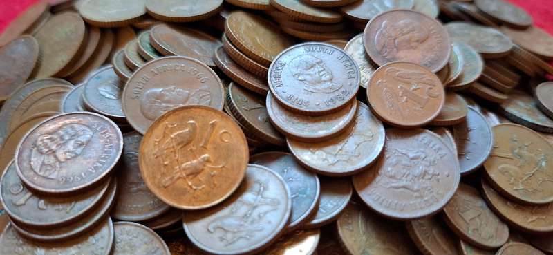 RSA One Cent Lot         ------- 1Kg MIX DATES ------- One Bid For The LOT            (C)