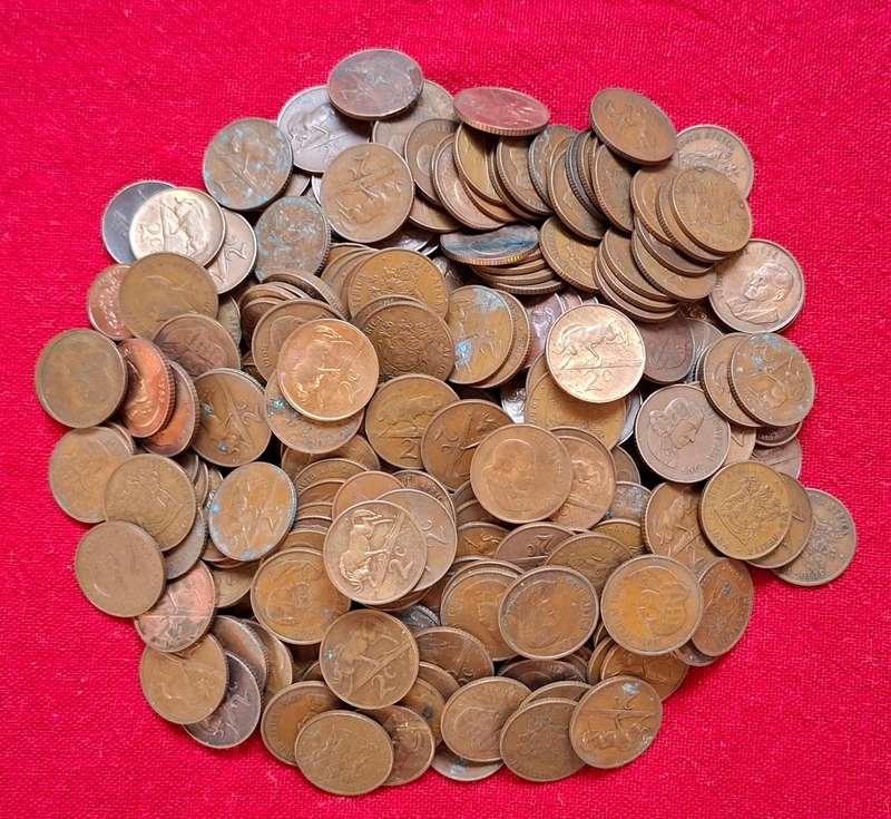 RSA TWO CENT LOT -------------1KG MIX DATES ---------------One Bid For The Lot         (A)