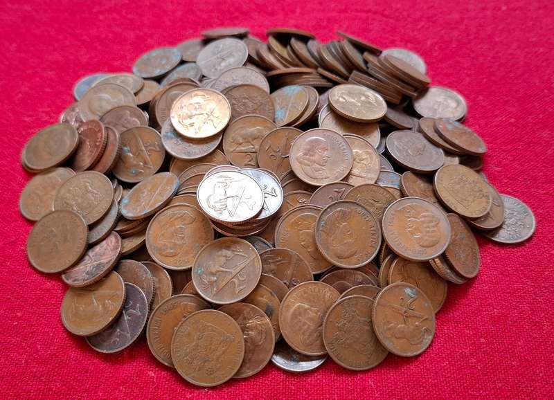 RSA TWO CENT LOT -------------1KG MIX DATES ---------------One Bid For The Lot         (A)