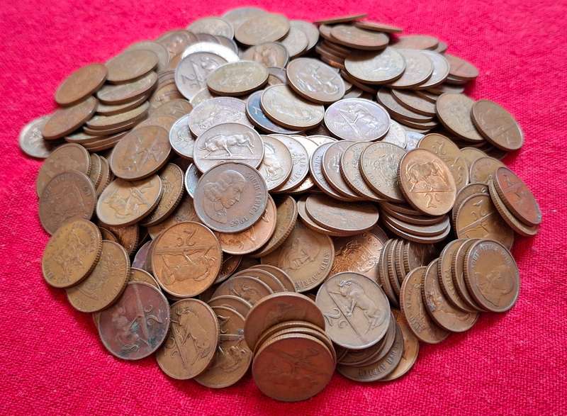 RSA TWO CENT LOT -------------1KG MIX DATES ---------------One Bid For The Lot         (B)
