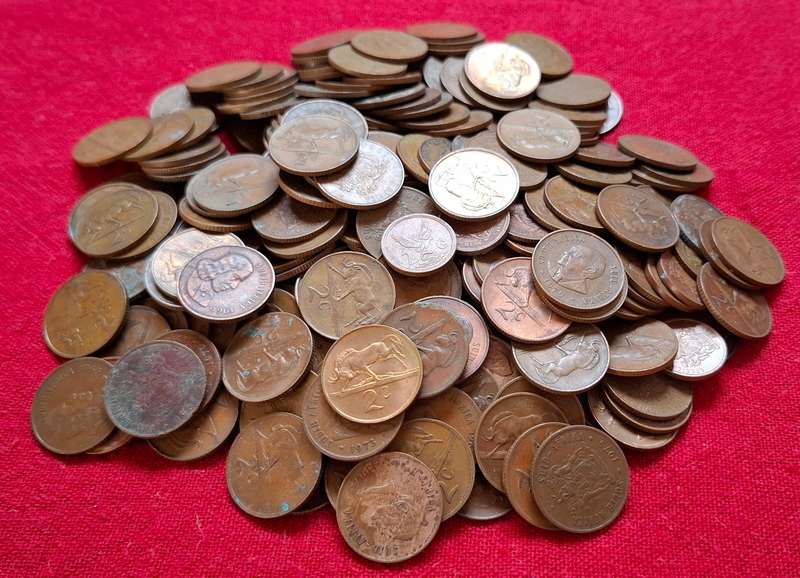 RSA TWO CENT LOT -------------1KG MIX DATES ---------------One Bid For The Lot         (C)