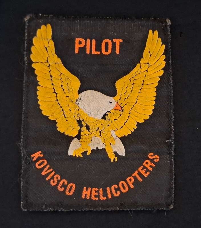 KOVISCO HELICOPTERS PILOT CLOTH BADGE                        E112