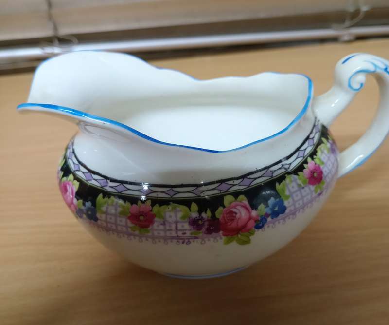 Paragon sauce boat