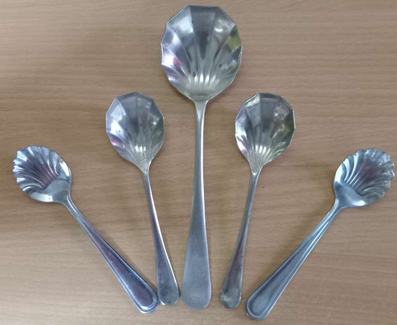 Fluted spoons