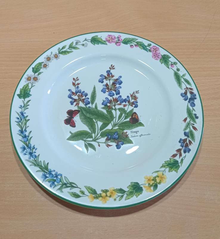 Worcester Herbs plate
