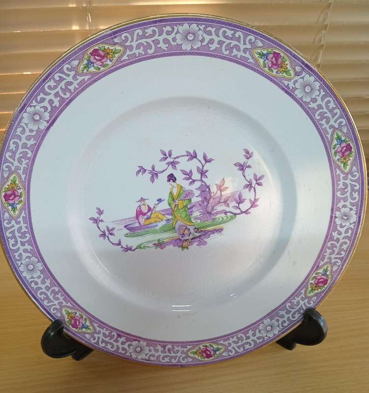 Oriental theme Fenton China plate