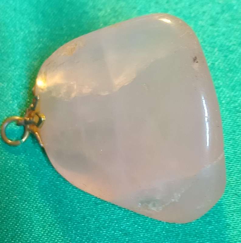 Rose quartz pendant
