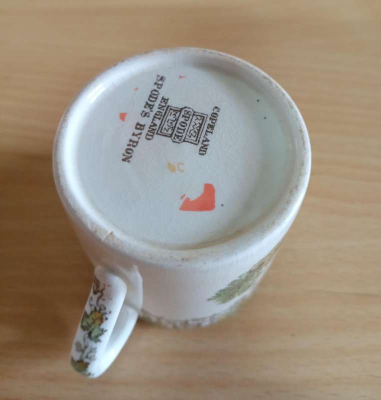 Spode Byron demitasse cup