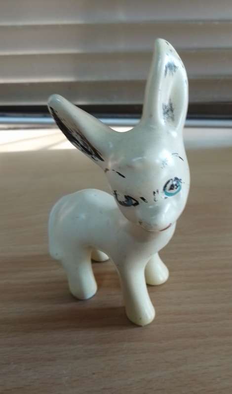 Donkey figurine