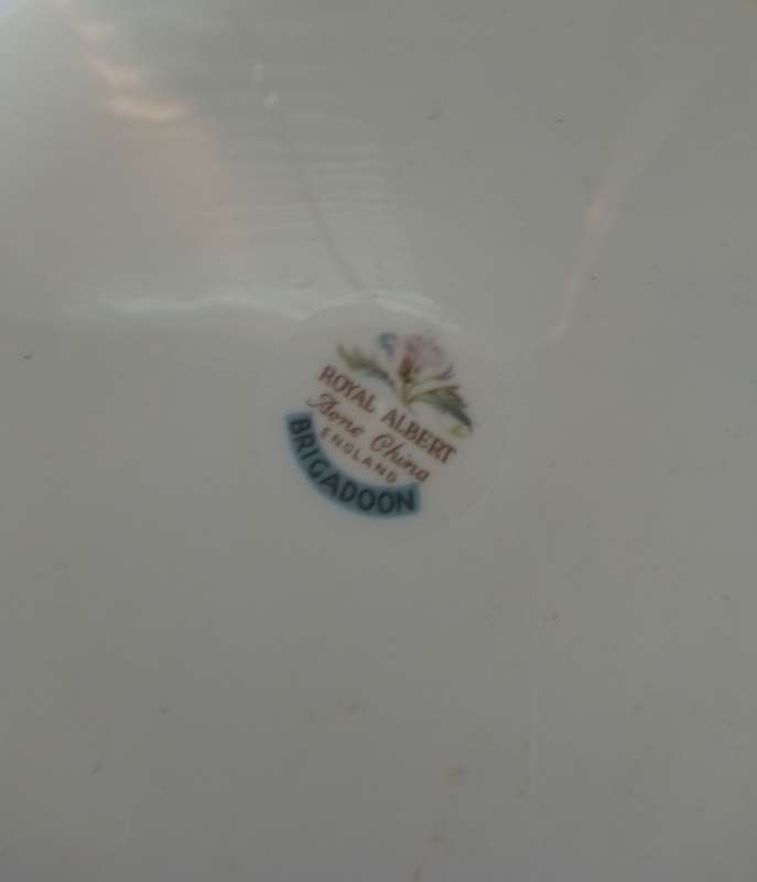 Royal Albert Brigadoon plate