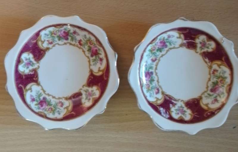 Royal Albert Lady Hamilton