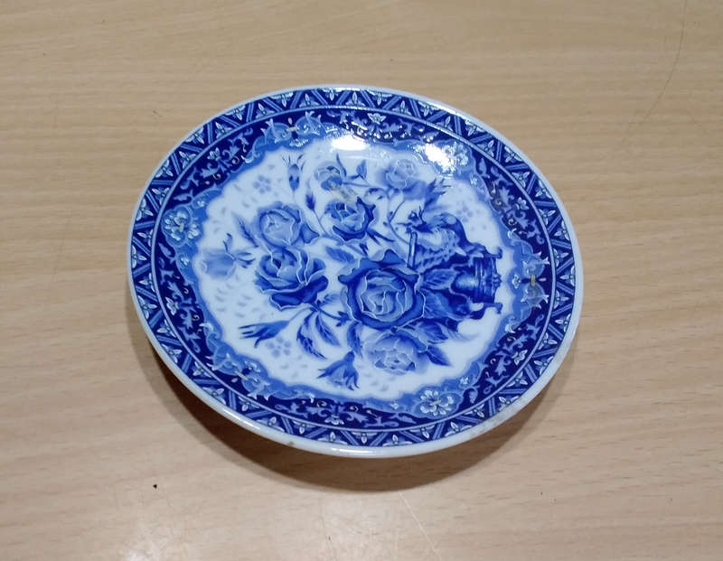 Small Japan dish
