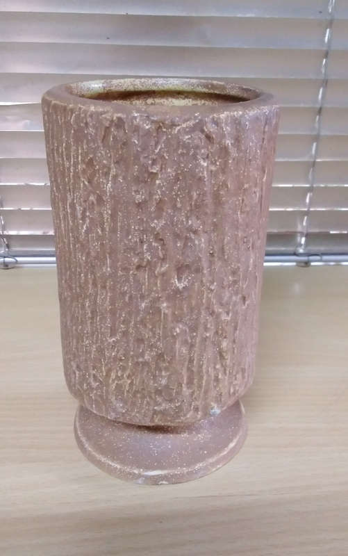 Crescent vase no.20