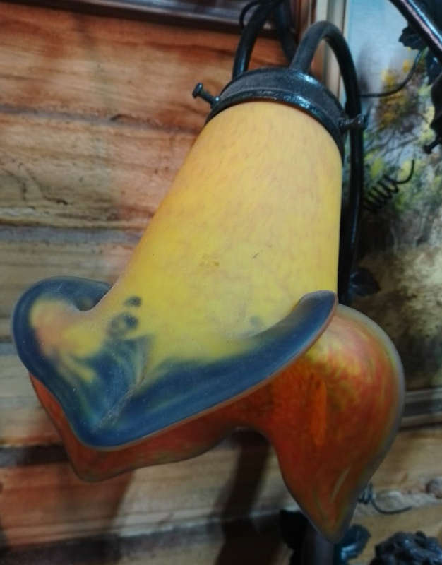 Auguste Moreau lamp